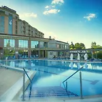 Karos 4*