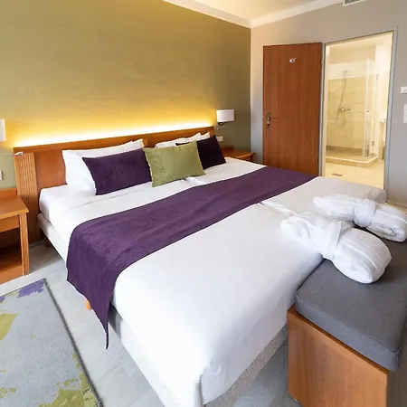 Hotel Karos 4*