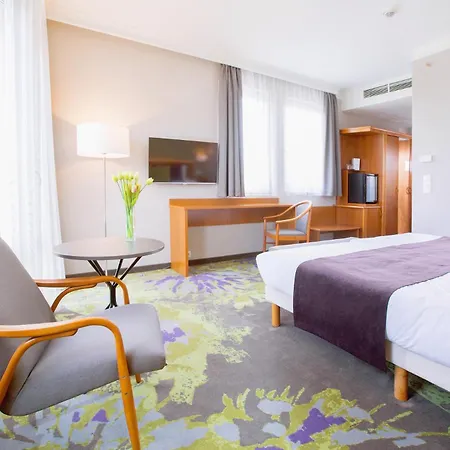 Hotell Karos 4*