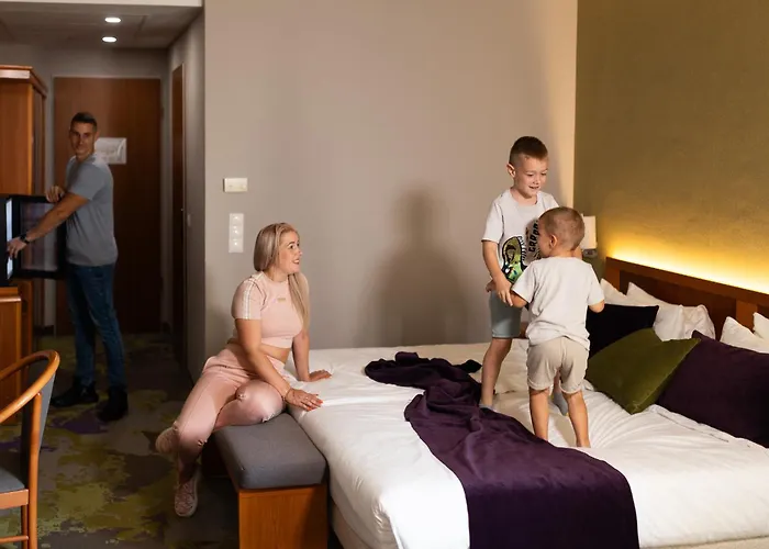 Karos מלון זלקרוס