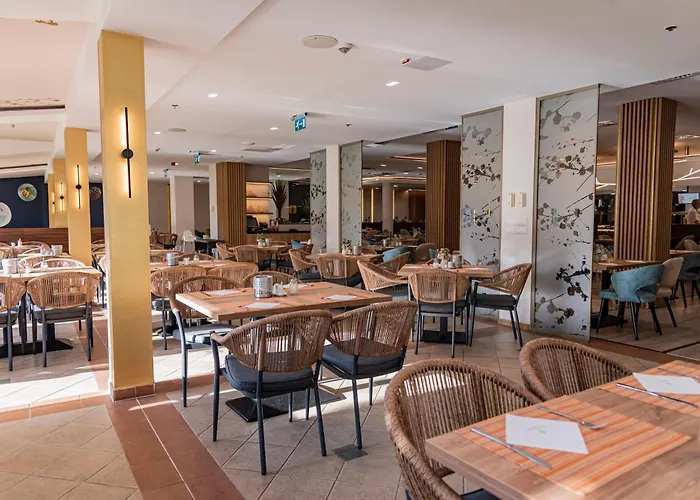 Karos 4* זלקרוס